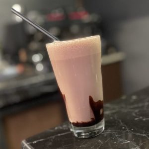 شیک توت فرنگی