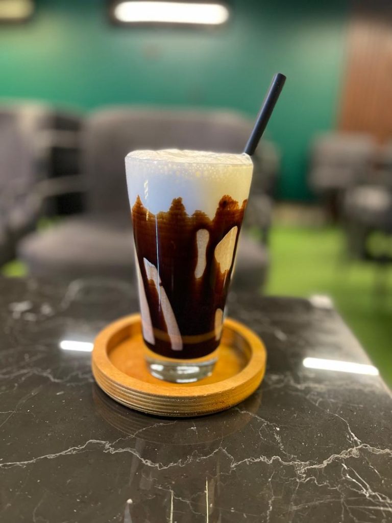 شیک شکلاتی